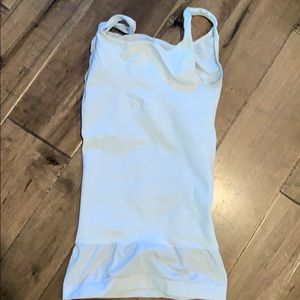 White blanqi maternity size small support tank